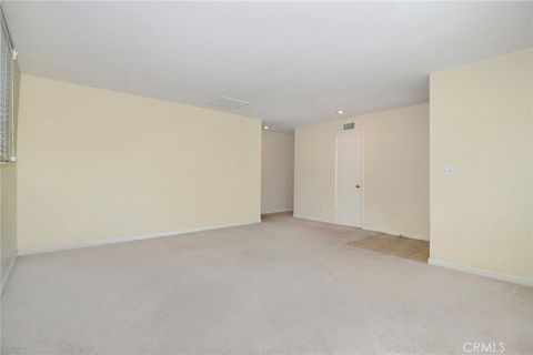 Tiny photo for 23001 Vanowen Street, West Hills, CA 91307 (MLS # SR26045997)