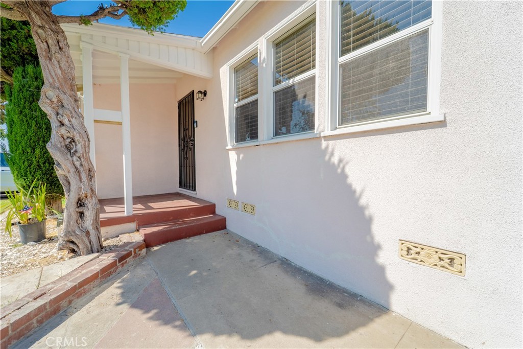 2271 Mira Mar Avenue