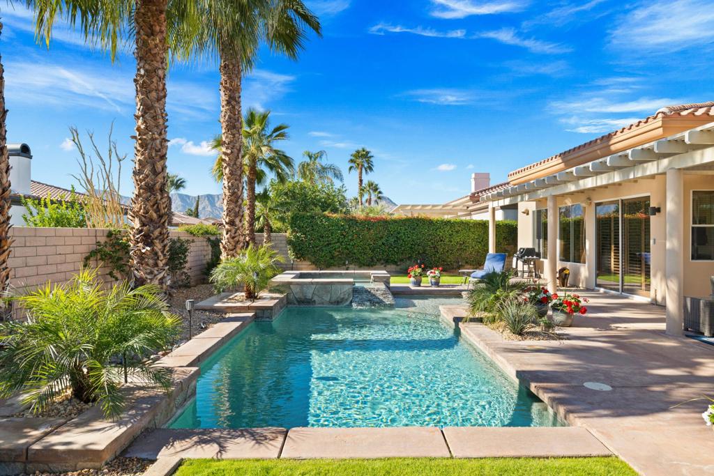 Renaissance - Residential