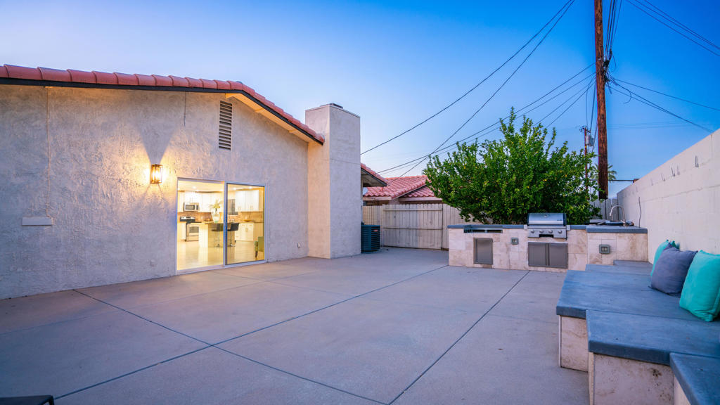 La Quinta Cove - Residential