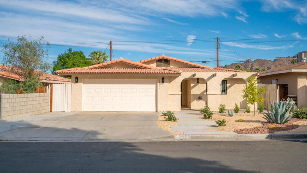 La Quinta Cove - Residential