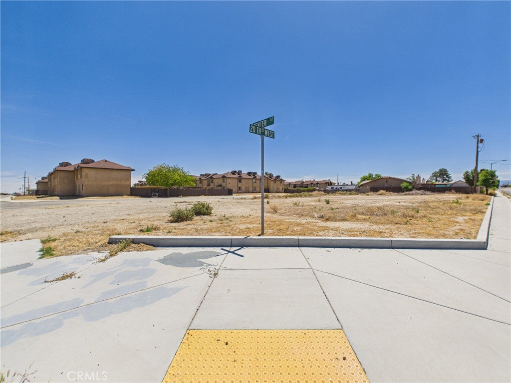 2643 Dixie Street