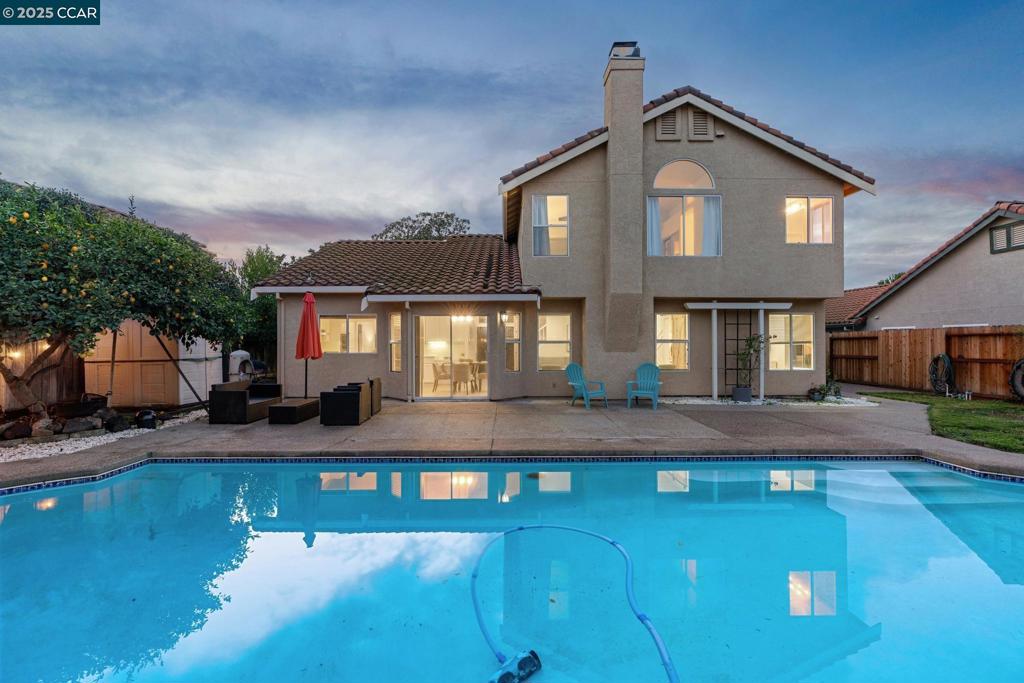 OAKLEY - Residential