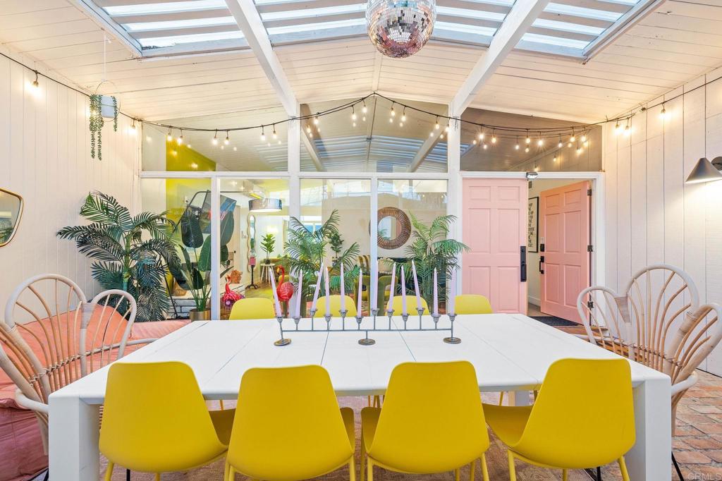 3430 Las Vegas Drive