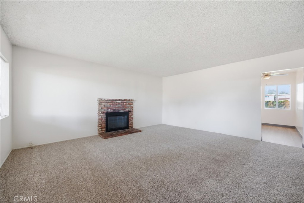 Anaheim Gardens (ANGR) - Residential Lease