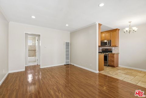 Photo of 1015 Ashland Avenue #3, Santa Monica, CA 90405 (MLS # 26829321)
