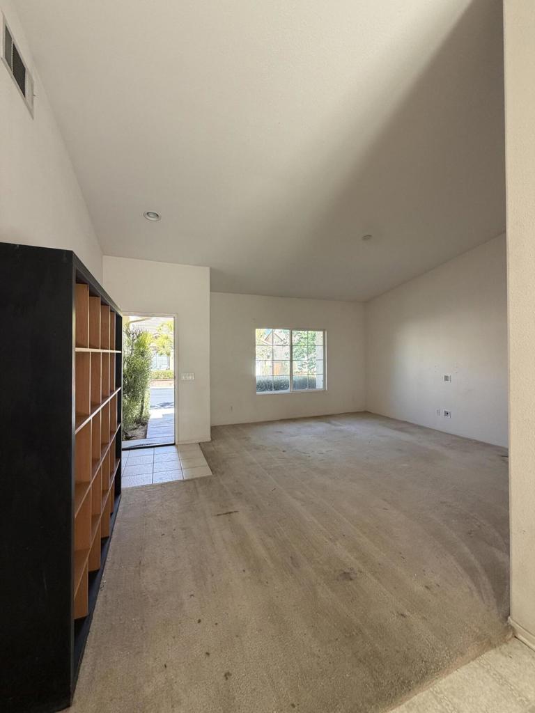 469 Autumn Way