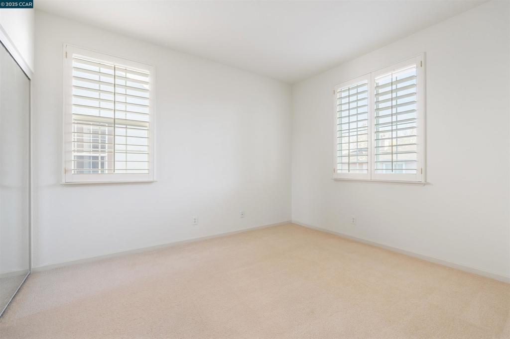 CA MEADOWS - Residential Lease