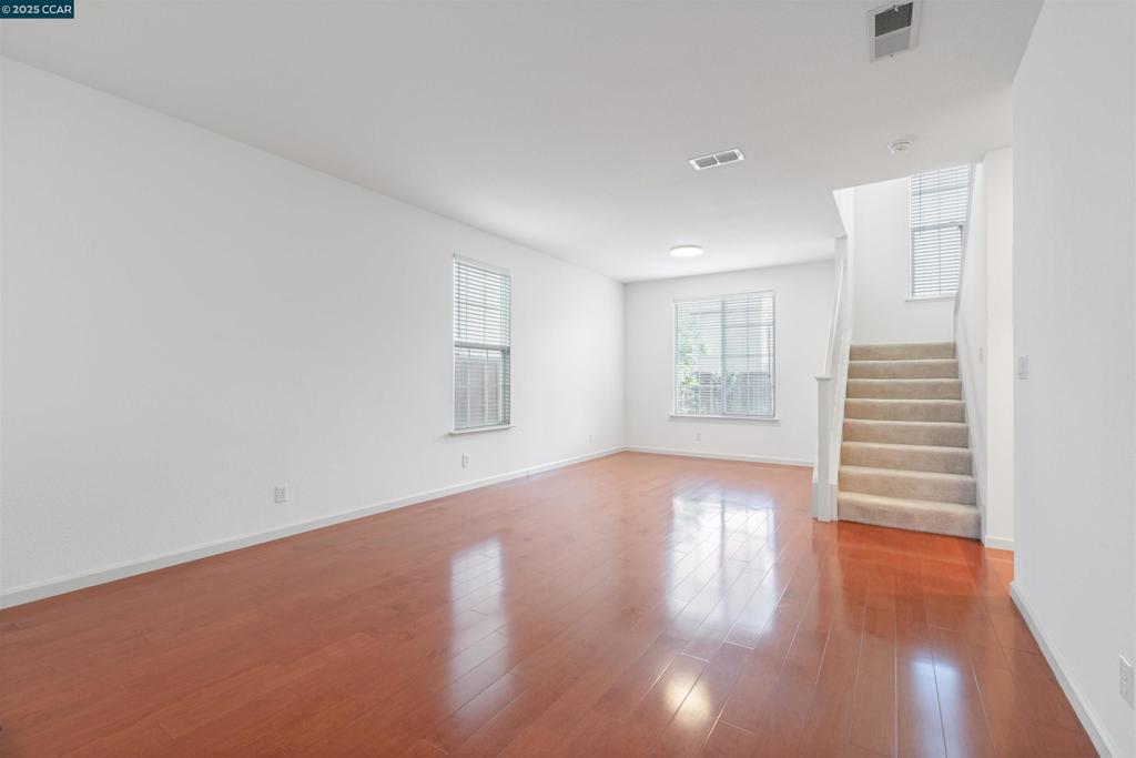 CA MEADOWS - Residential Lease