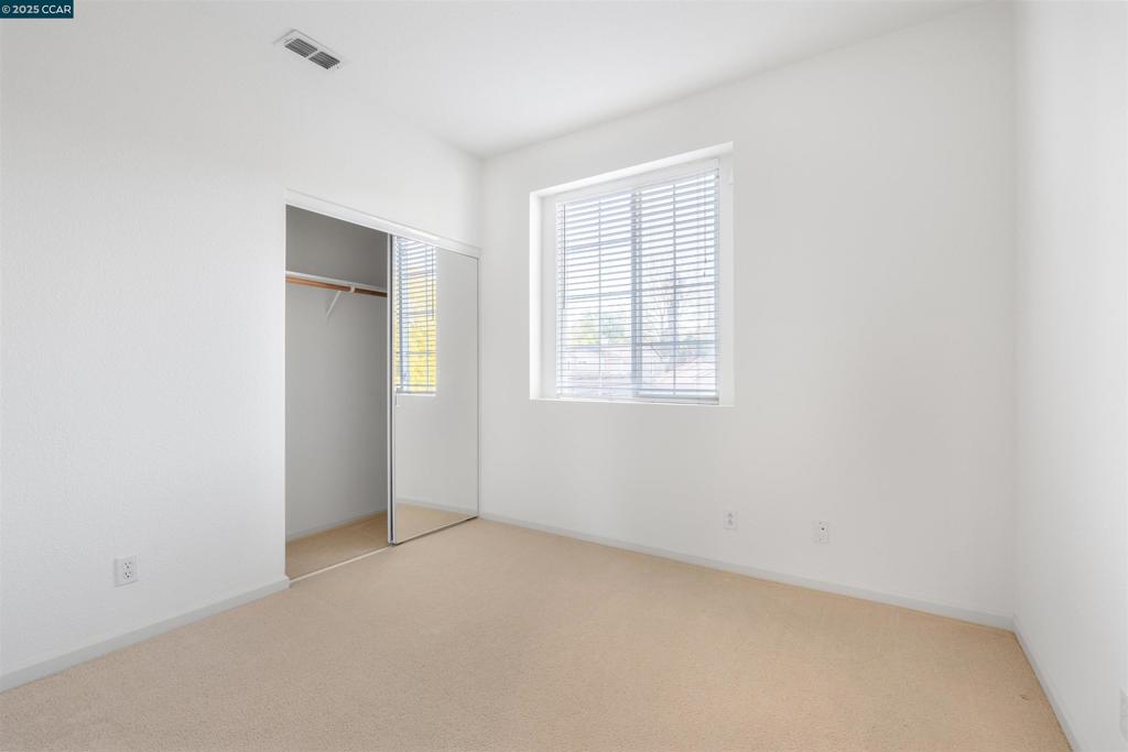 CA MEADOWS - Residential Lease