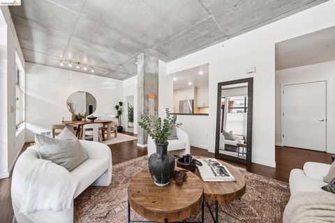 Photo of 288 3rd St #104, Oakland, CA 94607 (MLS # 41131994)