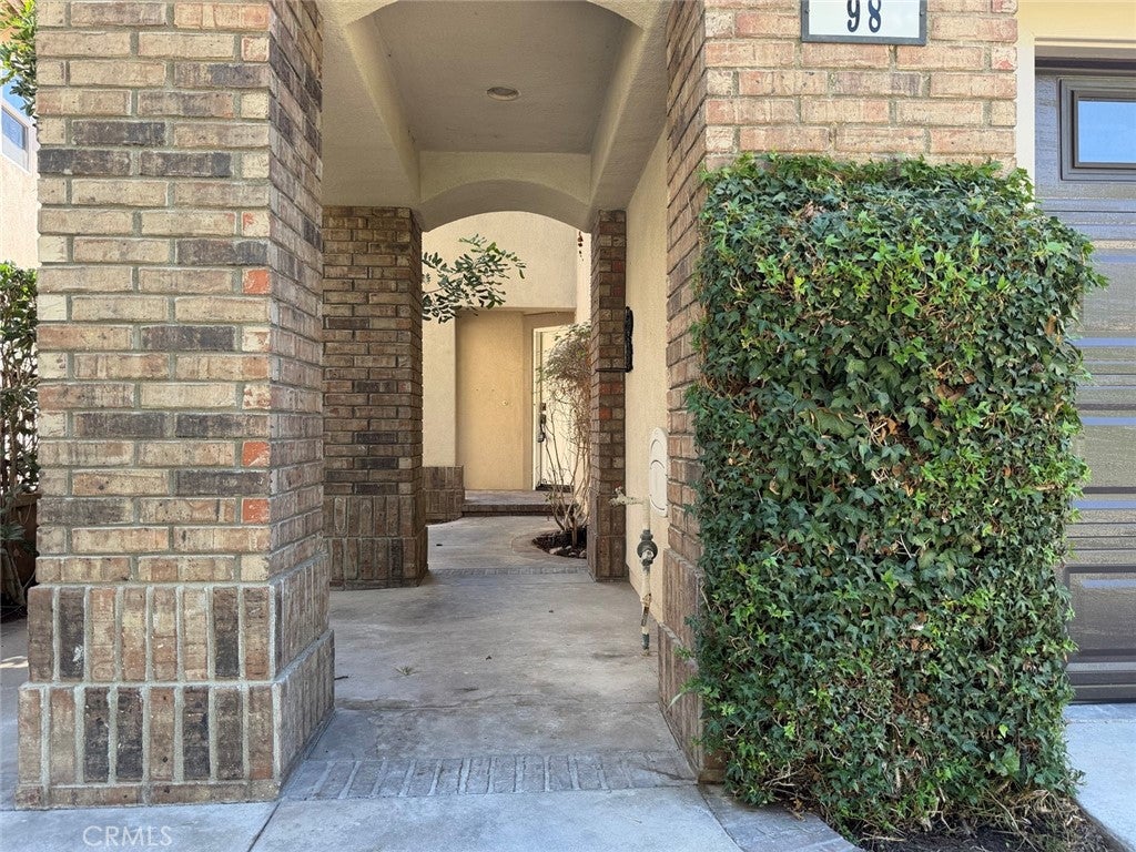 98 Dornoch Way