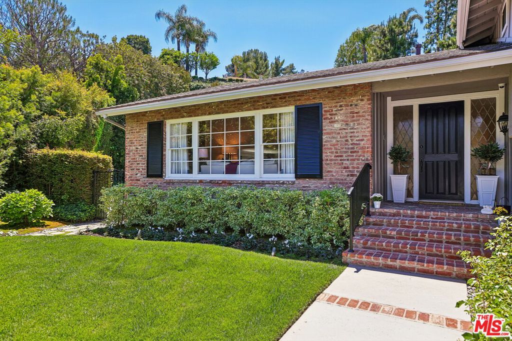 17228 Benner Place