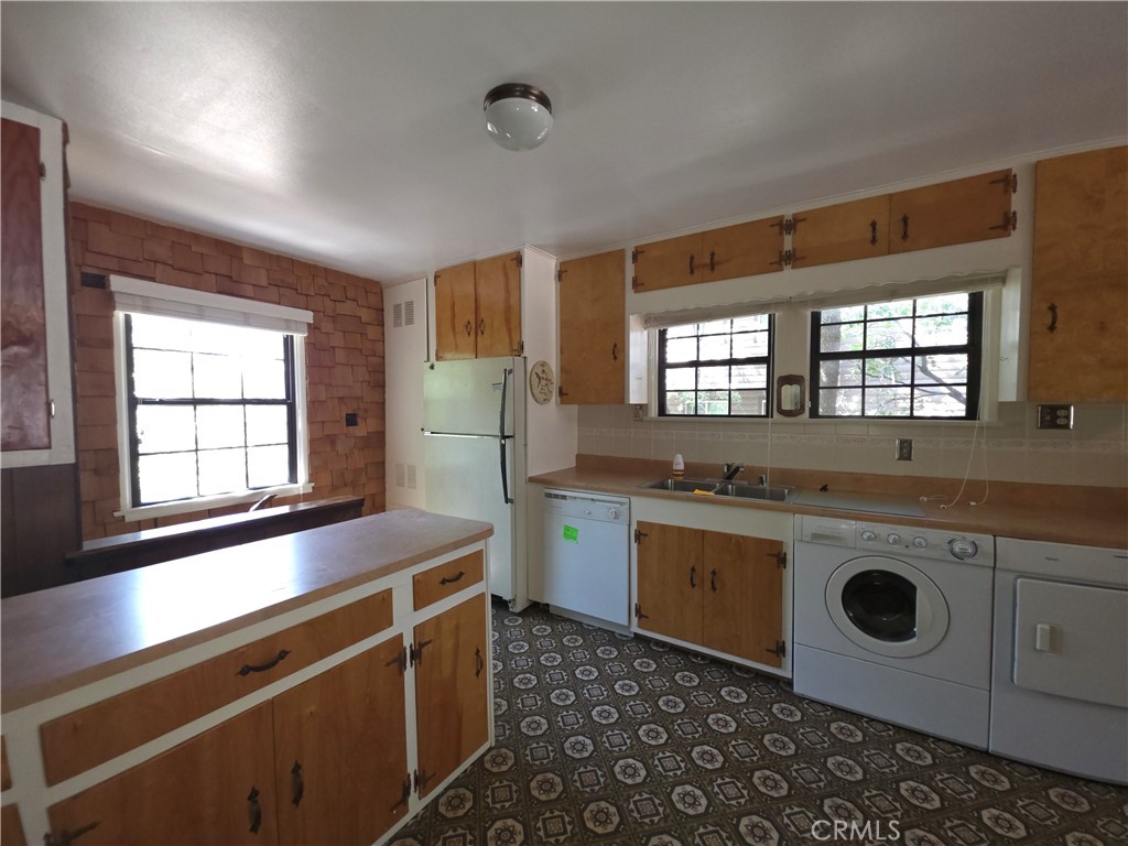 Green Valley Lake (GVLK) - Residential