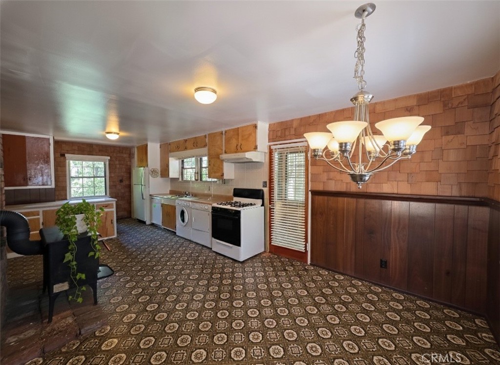 Green Valley Lake (GVLK) - Residential