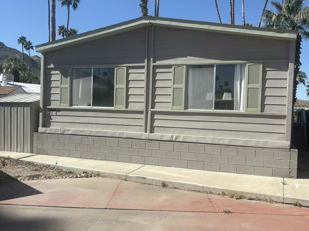 70260 Highway 111 70