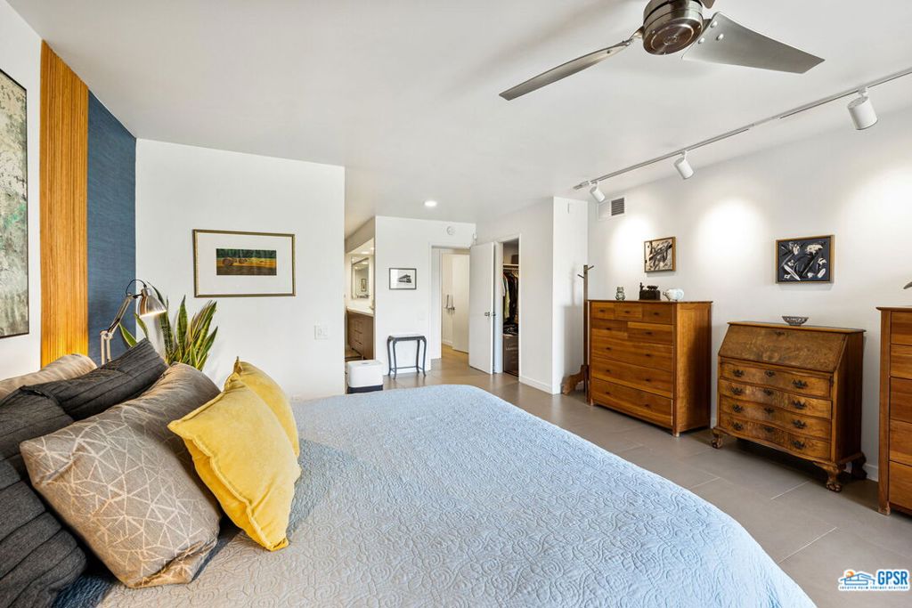 Twin Springs - Residential