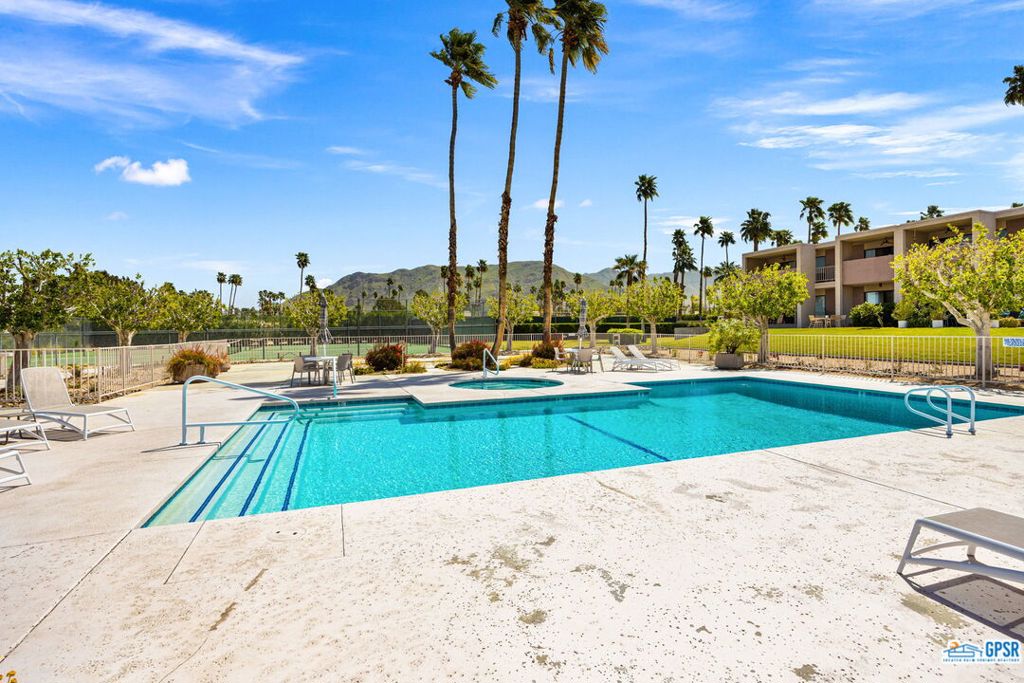 Twin Springs - Residential