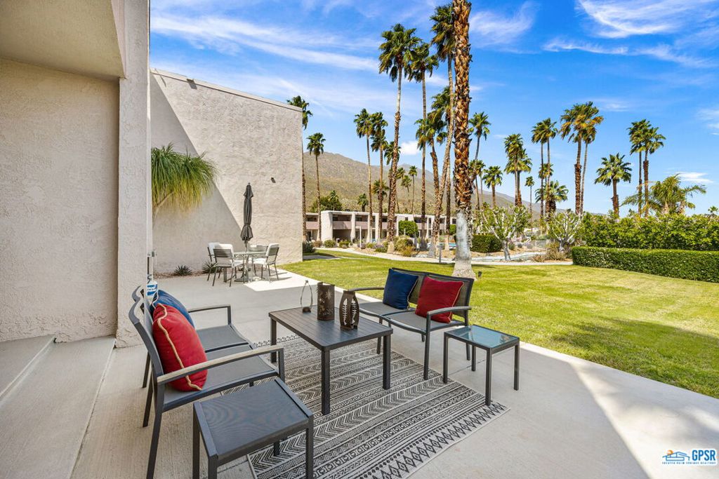 Twin Springs - Residential