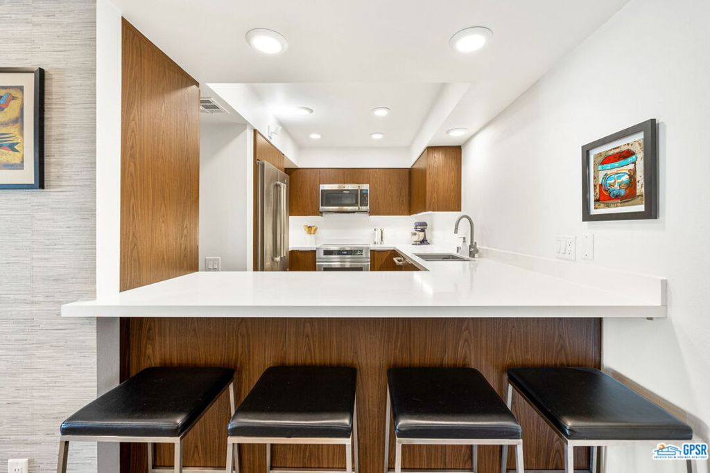 Twin Springs - Residential