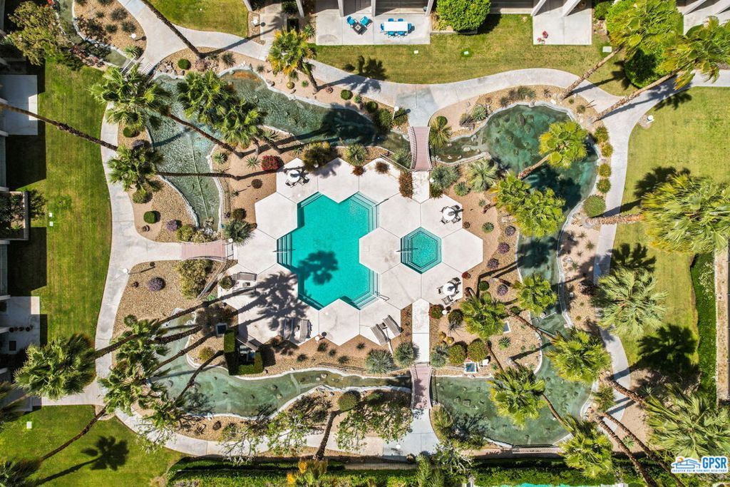 Twin Springs - Residential