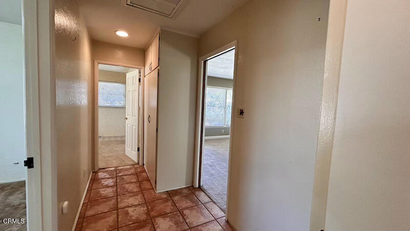 1222 W AVENUE J15