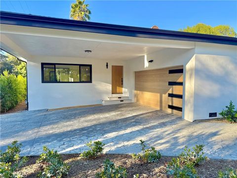 15577 Otsego Street Encino CA 91436