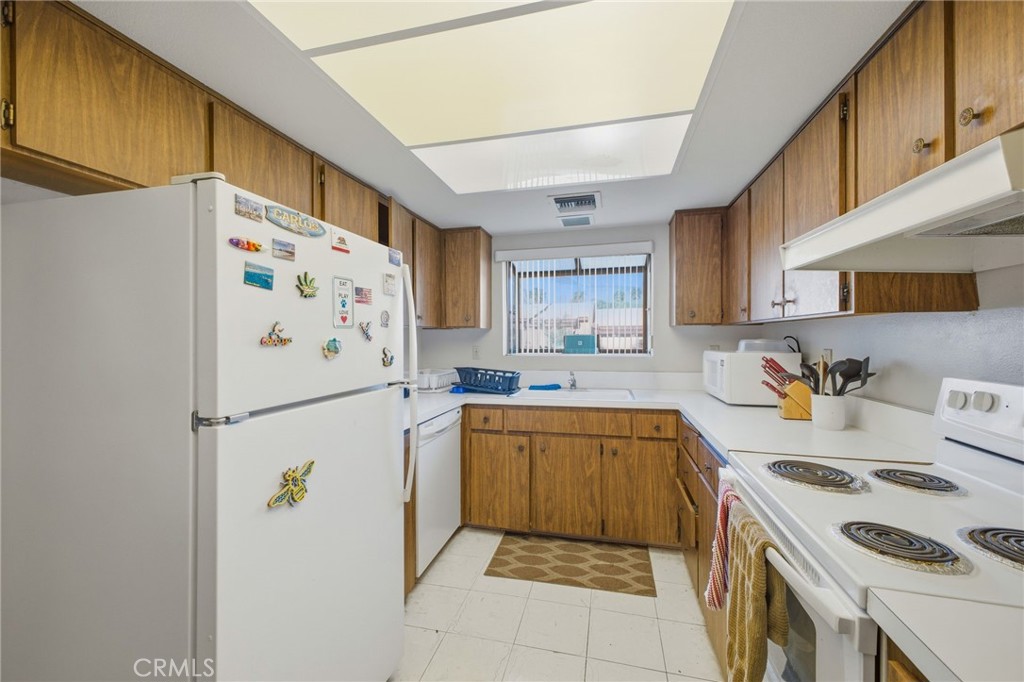 45830 Ocotillo Dr