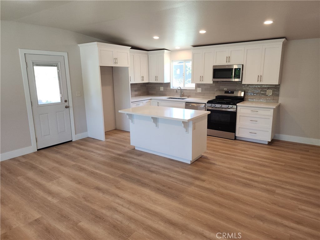 13 Meadowview
