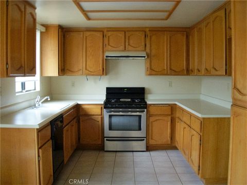 10864 Pepper Way Loma Linda CA 92354