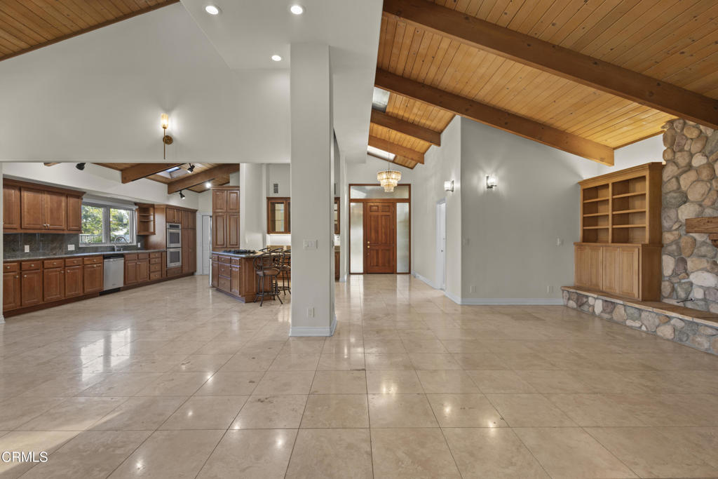 590 Alosta Drive