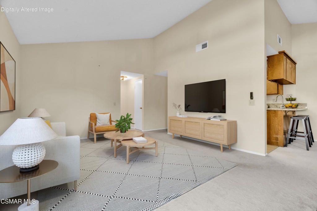 Photo of 245 Oakleaf Drive #202, Thousand Oaks, CA 91360 (MLS # 226000237)