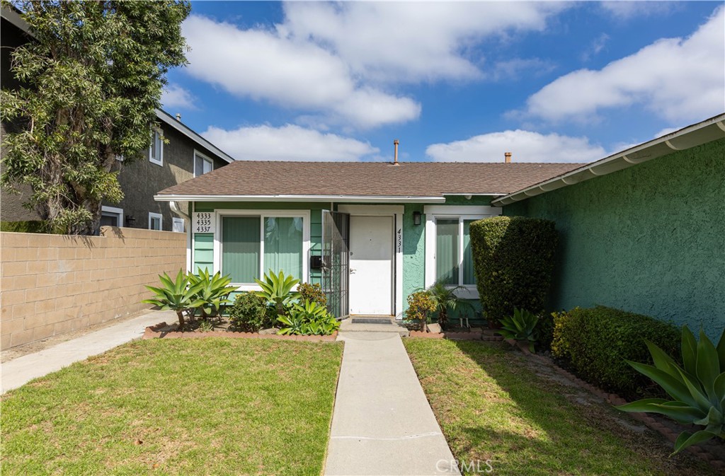 4331 Farquhar Avenue