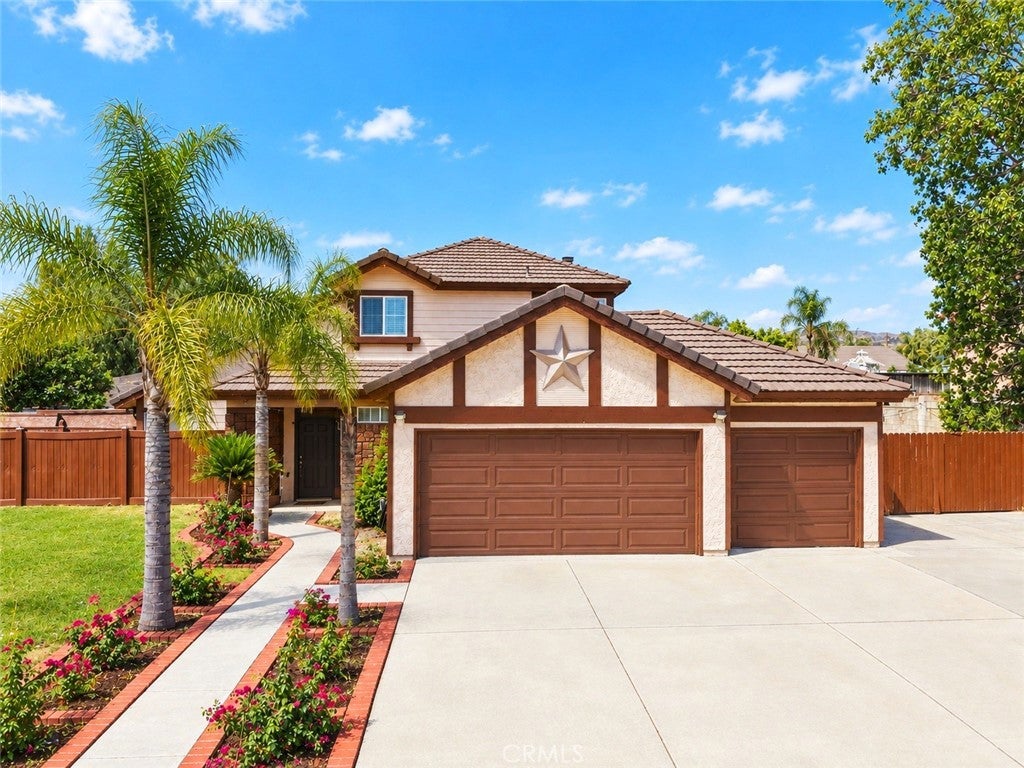 11691 Via Colina