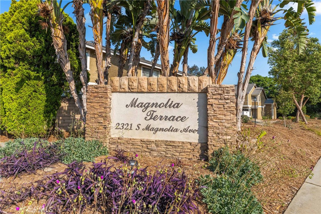 2321 S Magnolia Avenue 6E