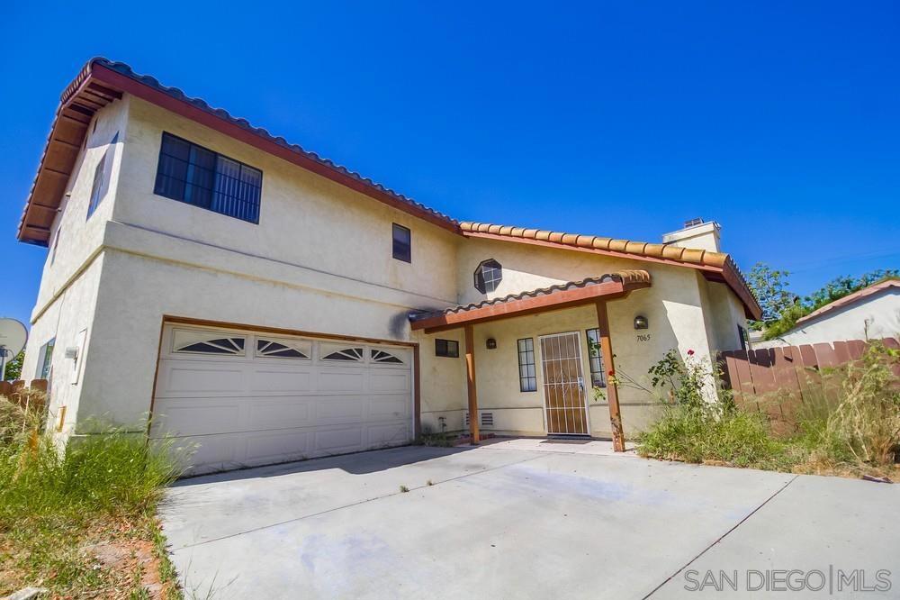 7065 Berry Park Ln