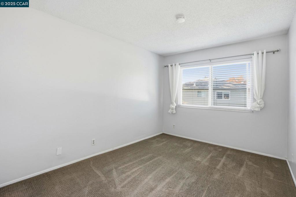 DEL RIO COURT - Residential