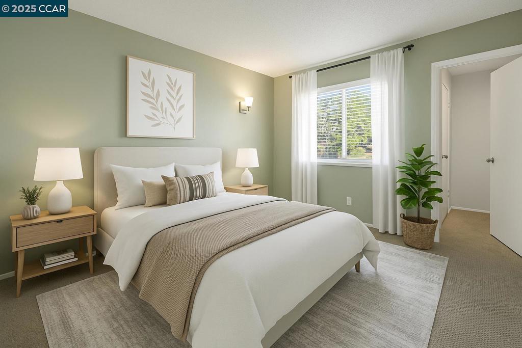 DEL RIO COURT - Residential