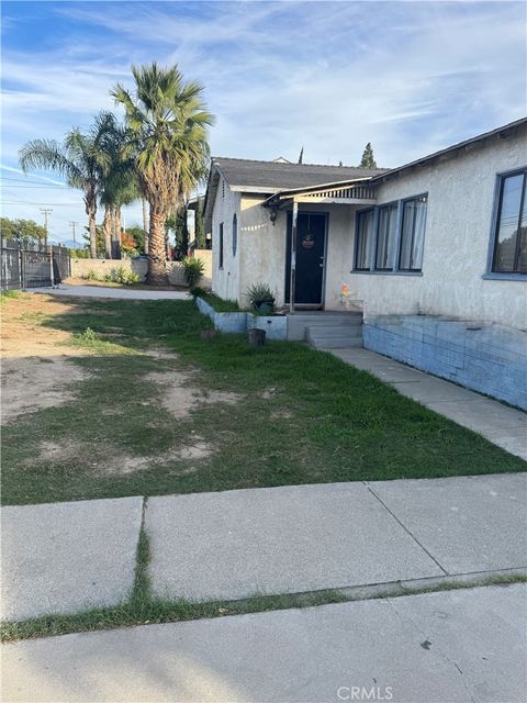 Photo of 16539 Miller Ave, Fontana, CA 92336 (MLS # CV25266055)