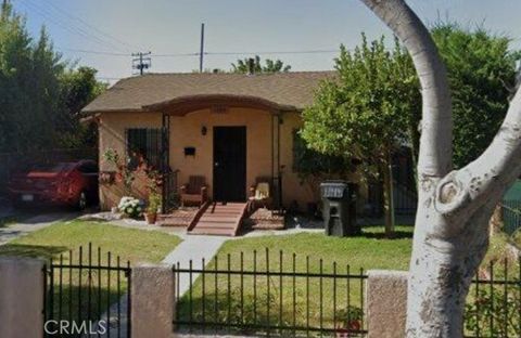 Photo of 1144 E 65th St, Inglewood, CA 90302 (MLS # PW25259374)