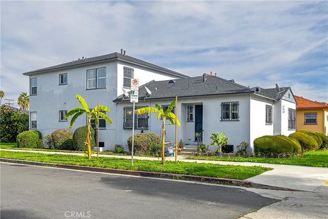 Photo of 4427 Exposition Boulevard, Los Angeles, CA 90016 (MLS # SR25068338)
