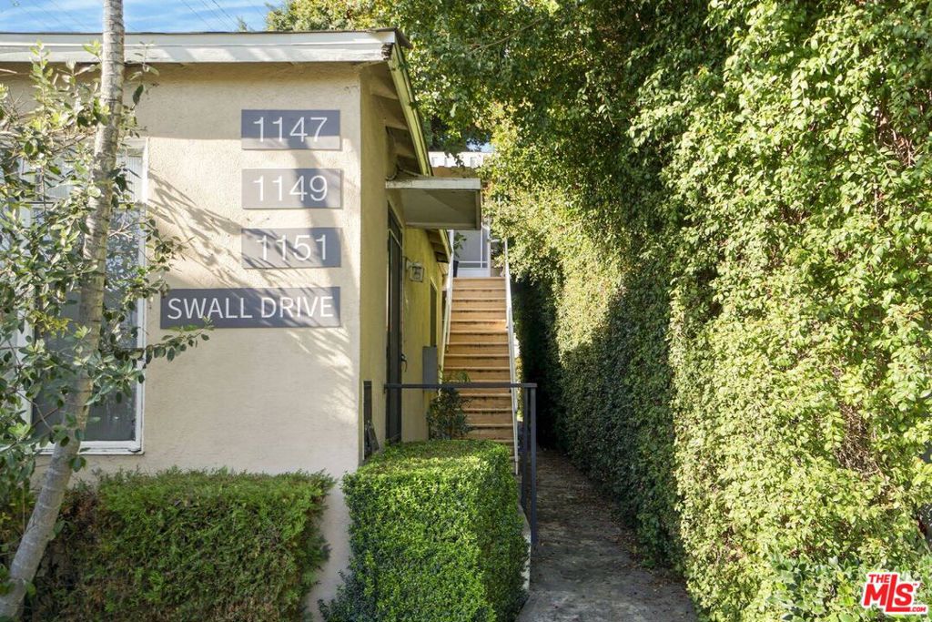 1147 S Swall Drive