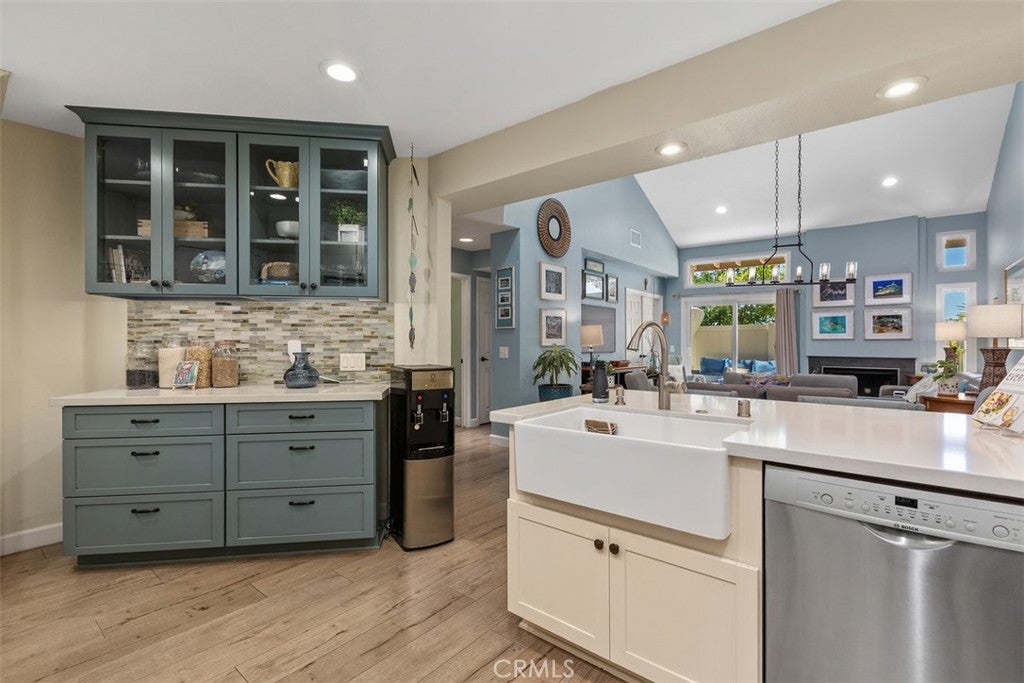 18261 Sanmian Court, Fountain Valley CA 92708 - Photo 14