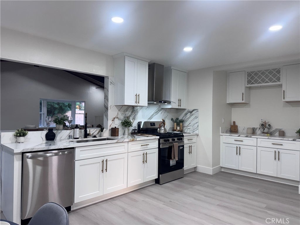 2863 S Cypress Point