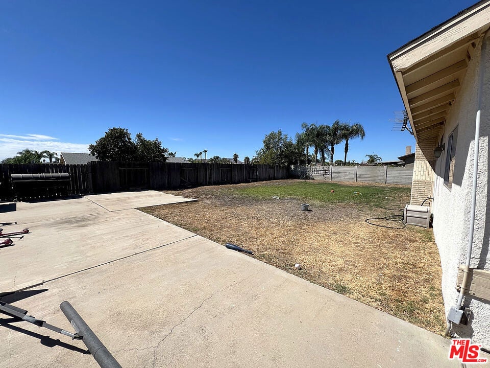 837 W Fontlee Lane