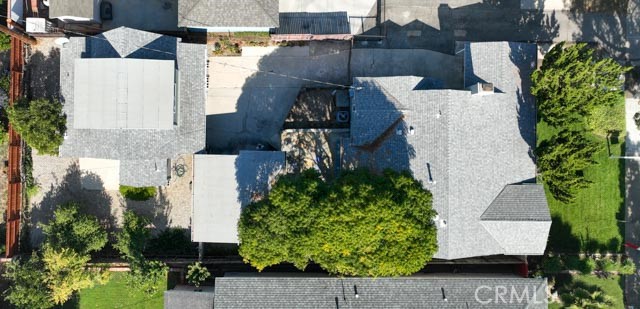 1219 N Lincoln Street