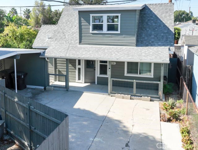 1219 N Lincoln Street