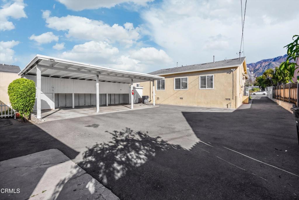 1932 E Washington Boulevard