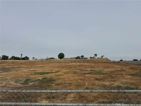 Photo of 6165 Dodd, Jurupa Valley, CA 91752 (MLS # TR26083328)