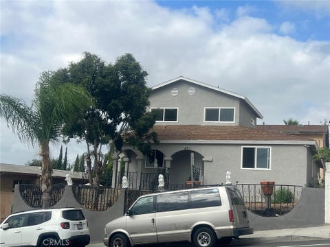 Photo of 801 N Hazard Ave, Los Angeles, CA 90063 (MLS # DW26219157)